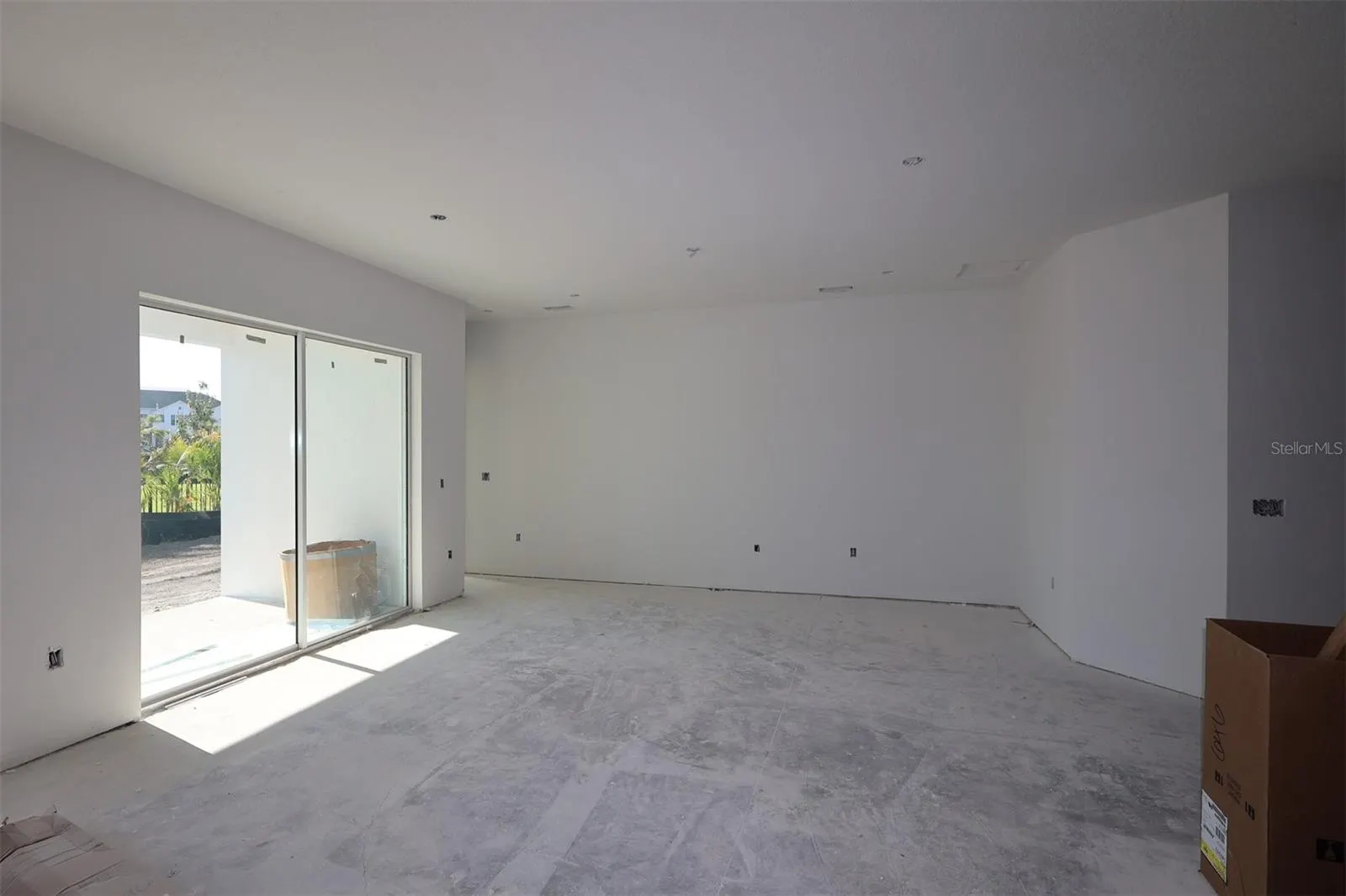 1606 RUNNING TIDE PL