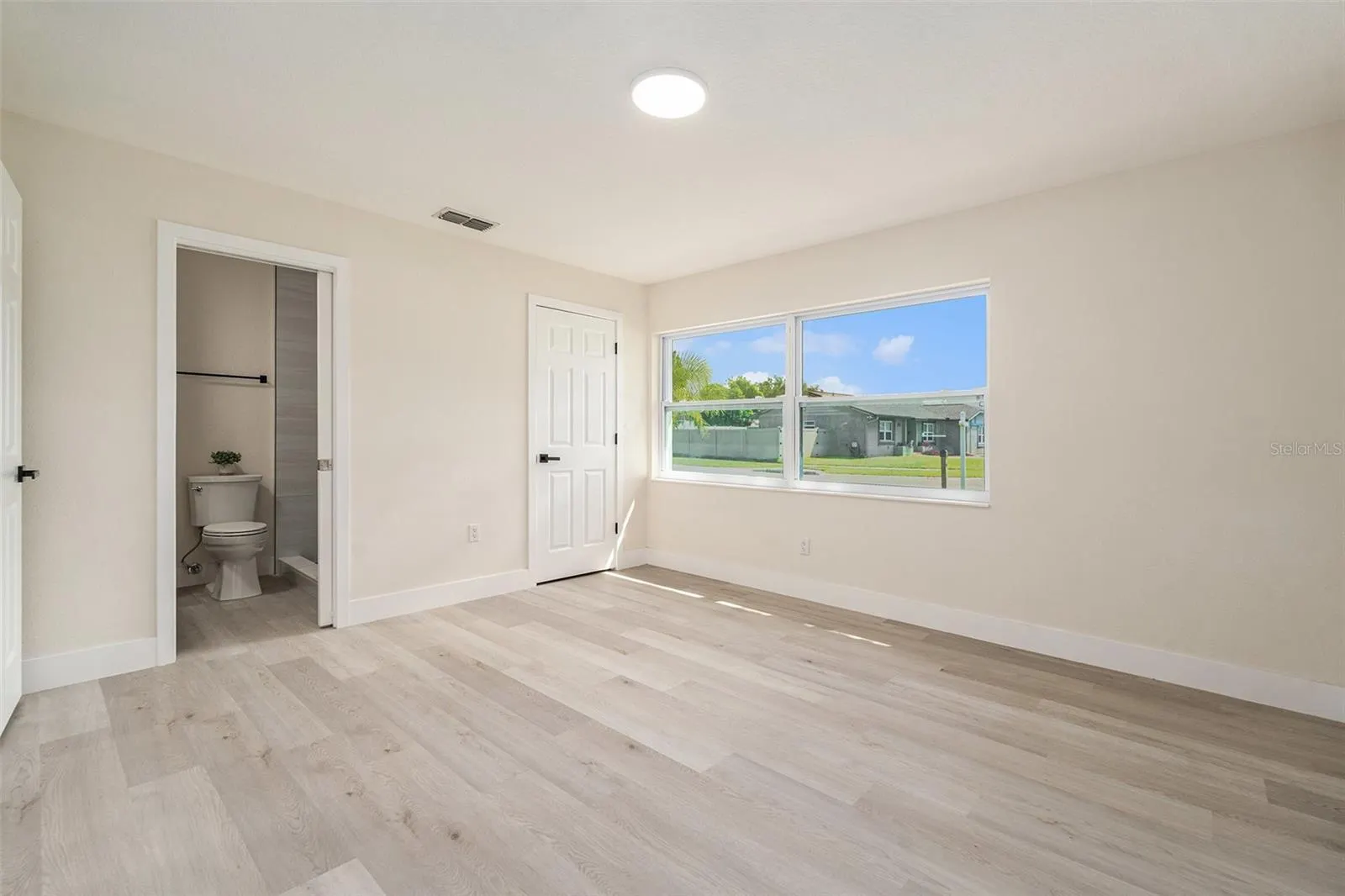 3707 COPPERTREE CIR