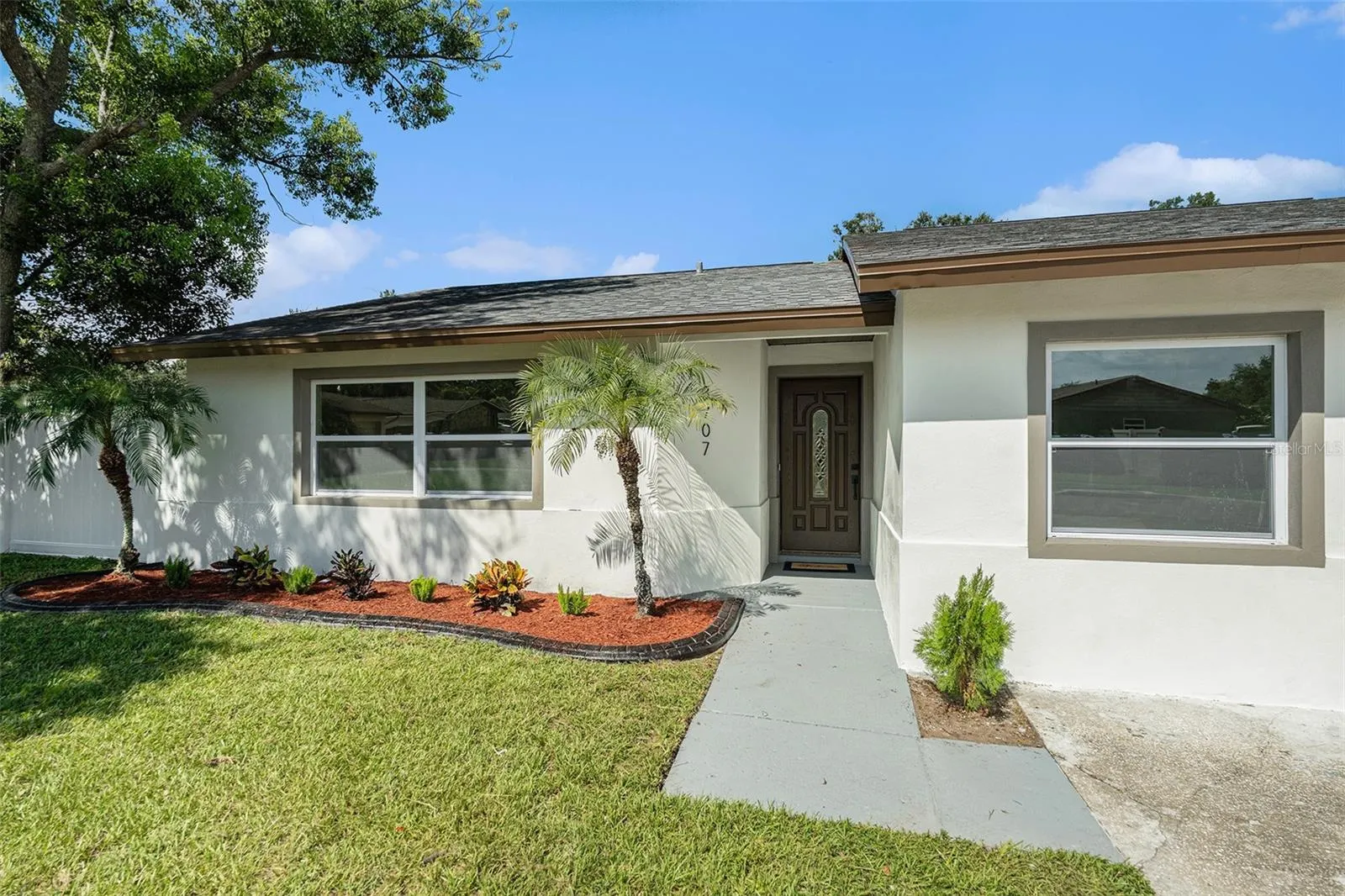 3707 COPPERTREE CIR