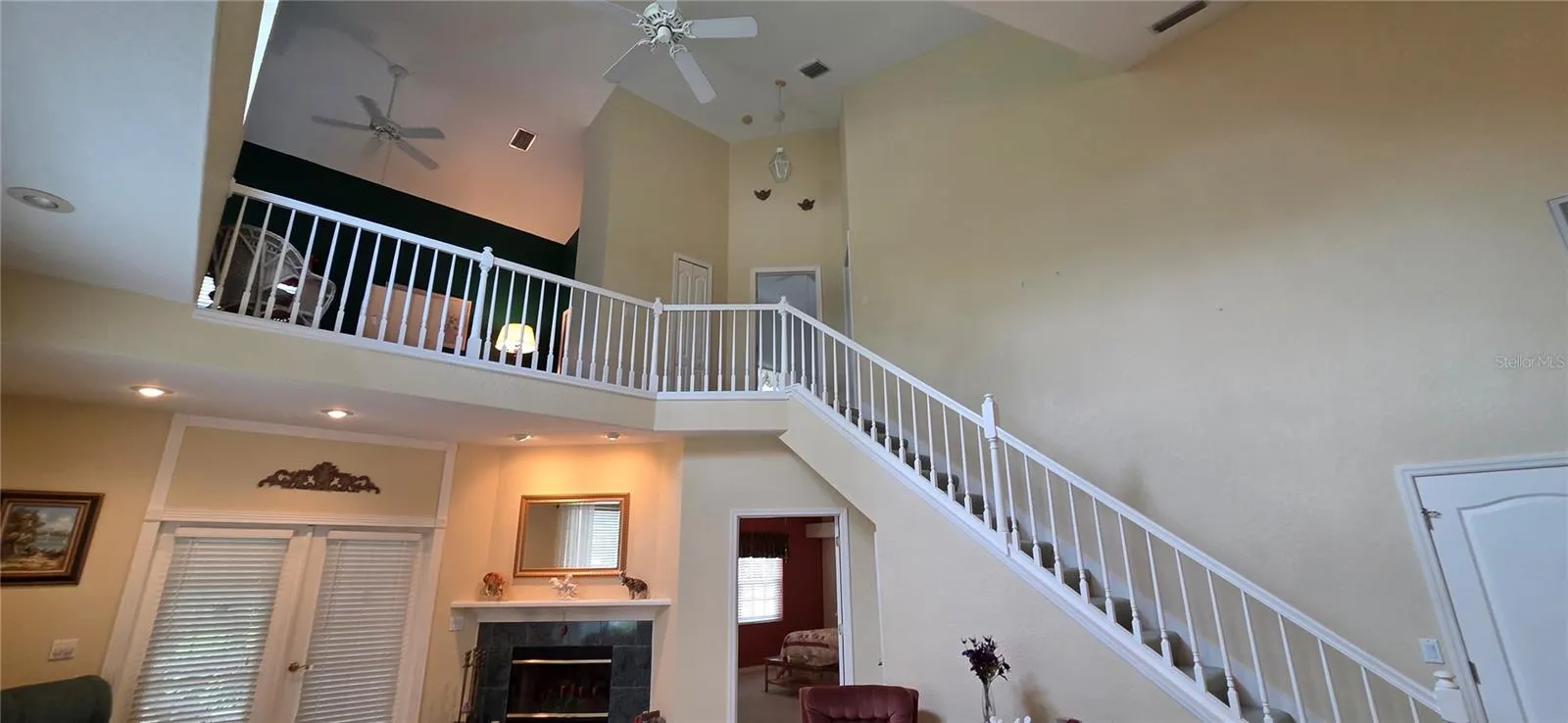 2175 OAK FOREST LN