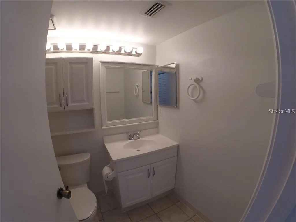 1290 PINE RIDGE CIR E #A2, #A2