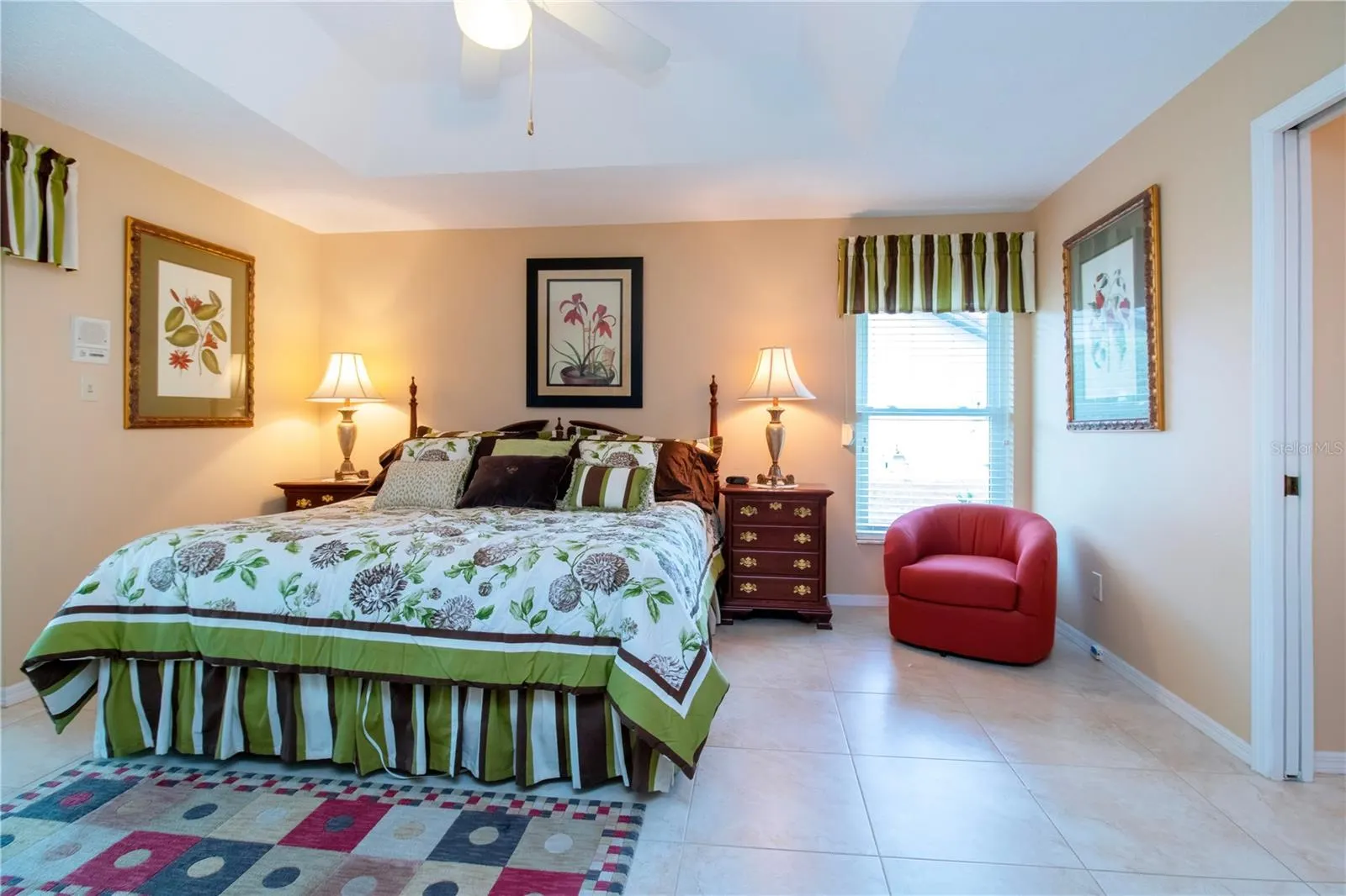 2039 BERRY ROBERTS DR