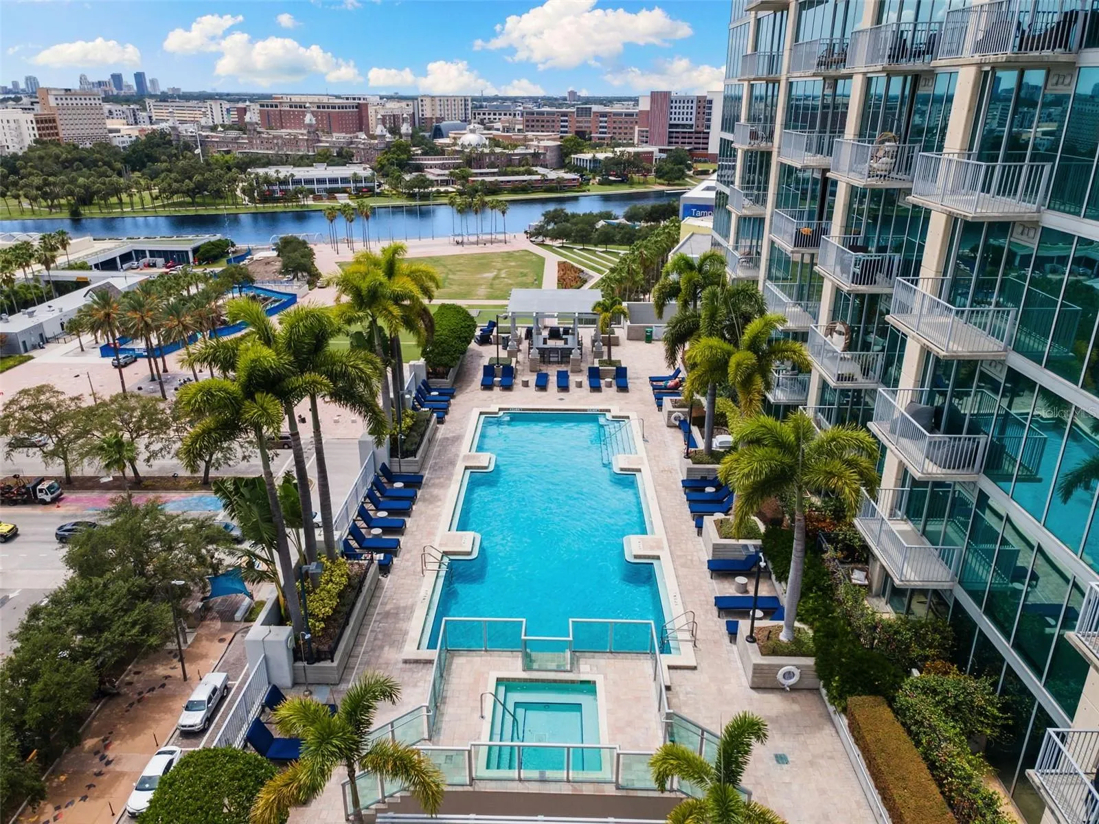 777 N ASHLEY DR #2514, #2514