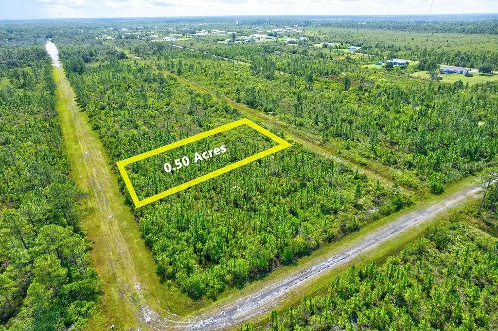 121 HIBISCUS DR