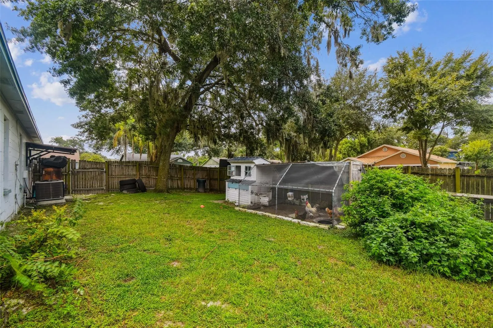 301 SUGAR CREEK DR