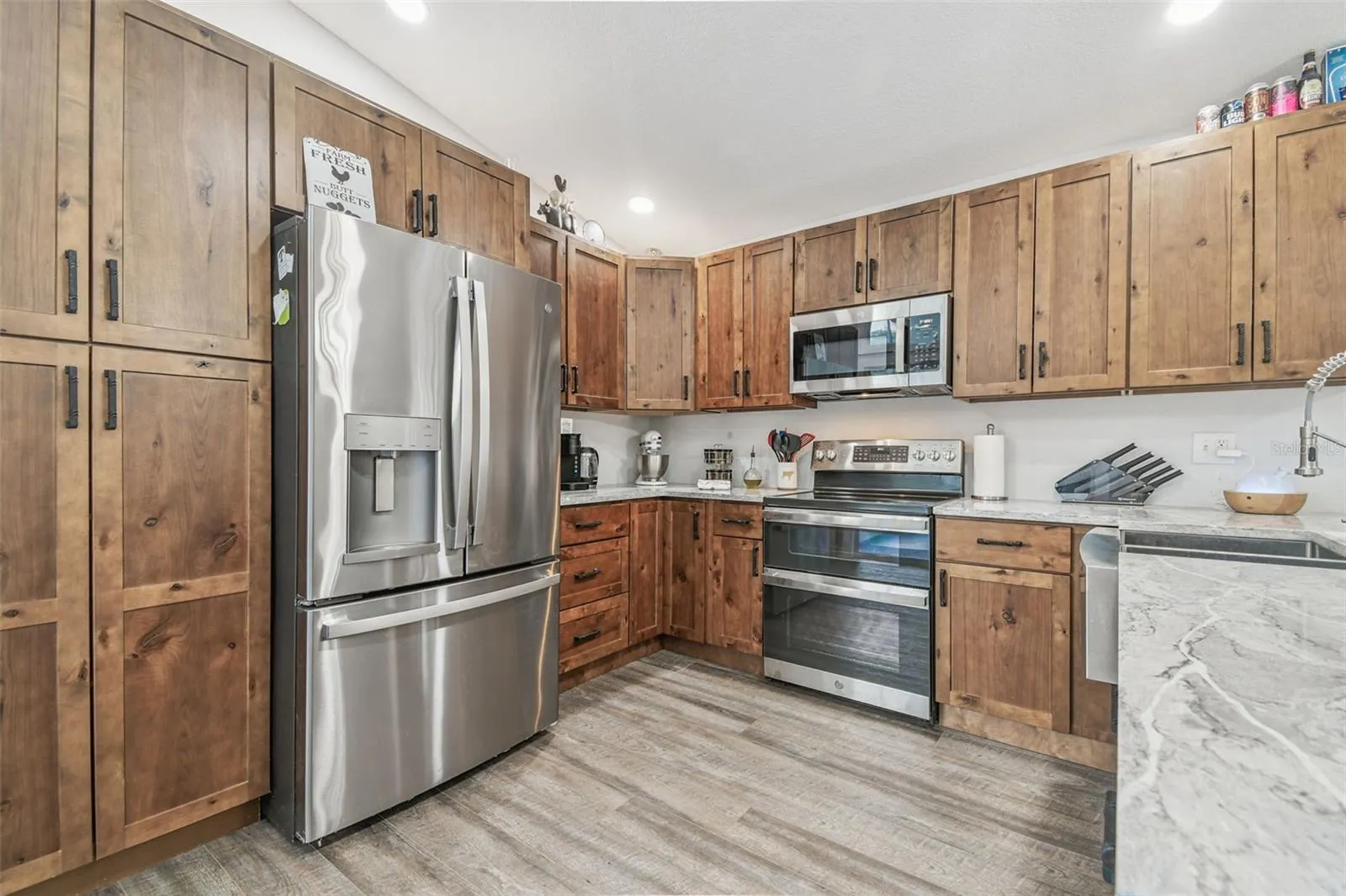 301 SUGAR CREEK DR