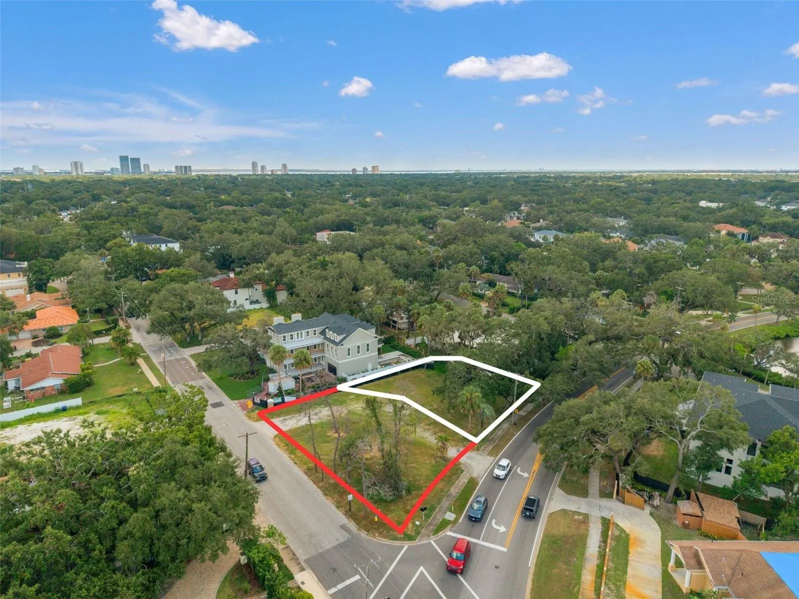 2504 S WEST SHORE BLVD