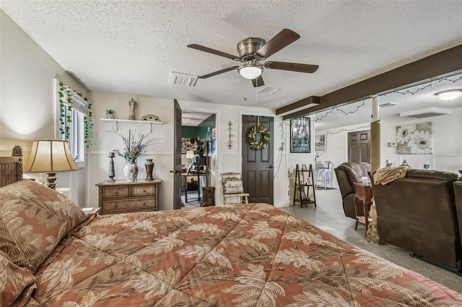 1011 S POINTE ALEXIS DR