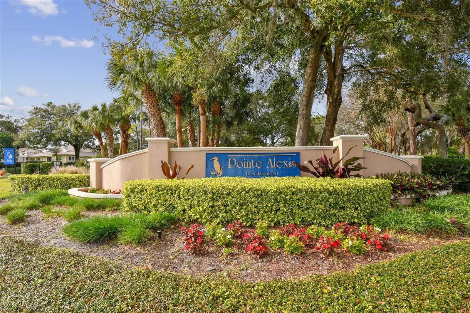 1011 S POINTE ALEXIS DR