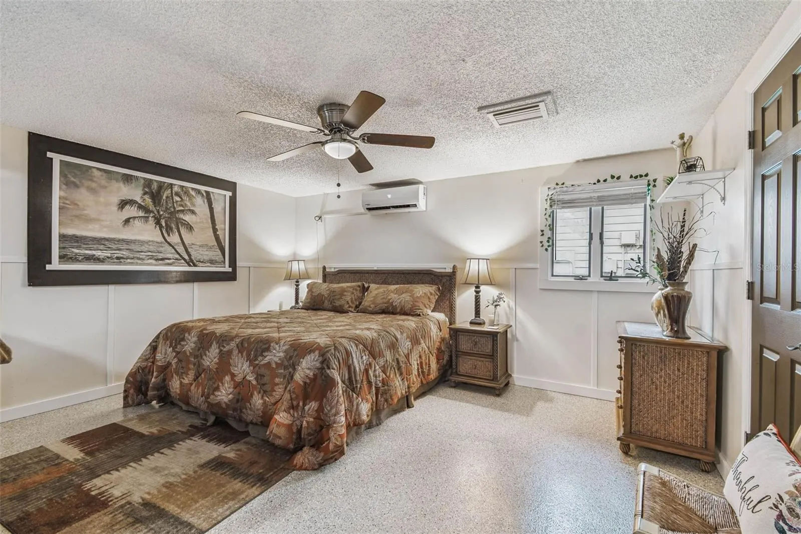 1011 S POINTE ALEXIS DR