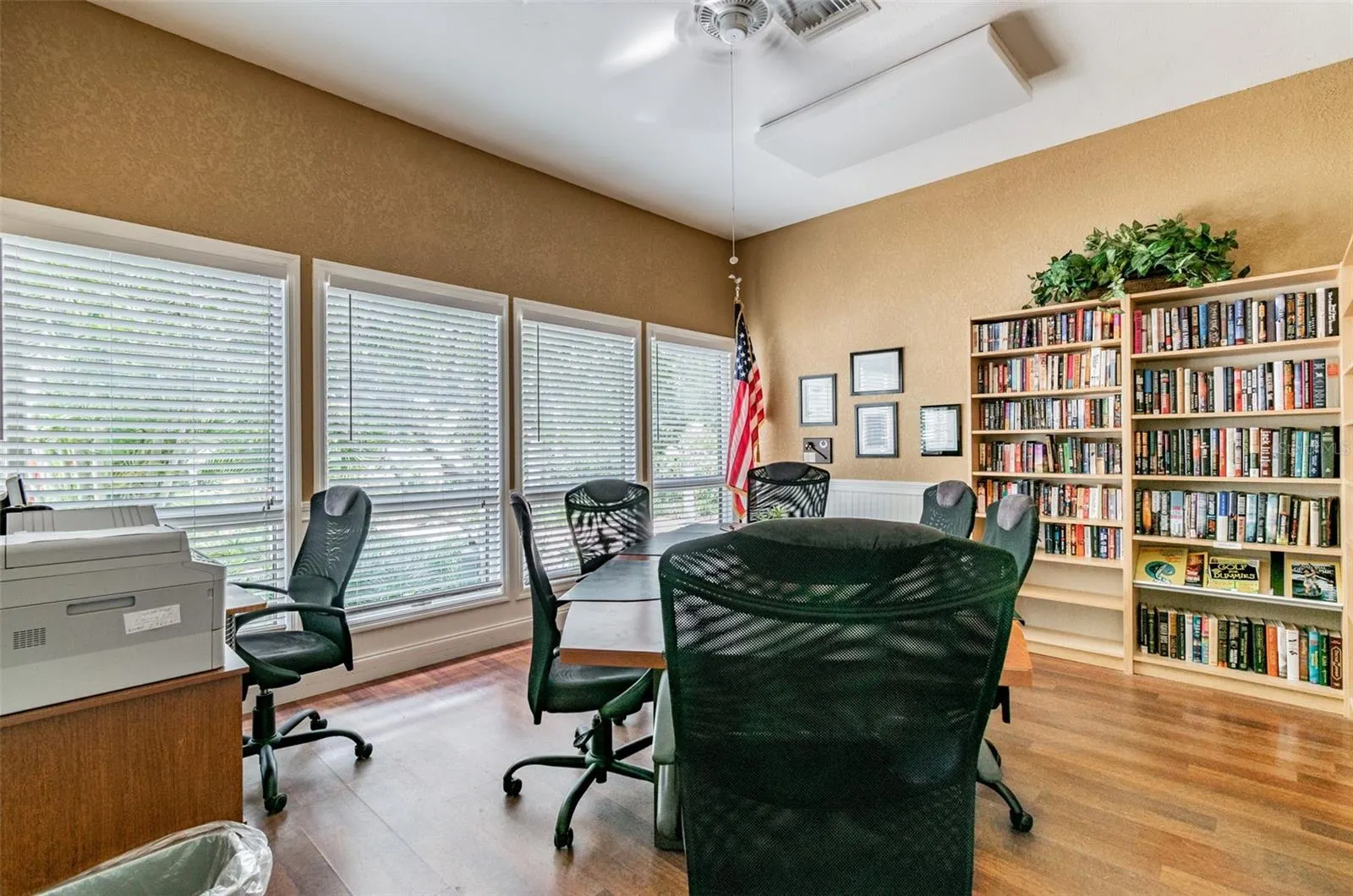 1011 S POINTE ALEXIS DR