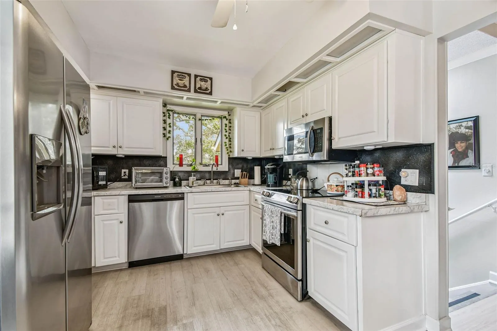 1011 S POINTE ALEXIS DR