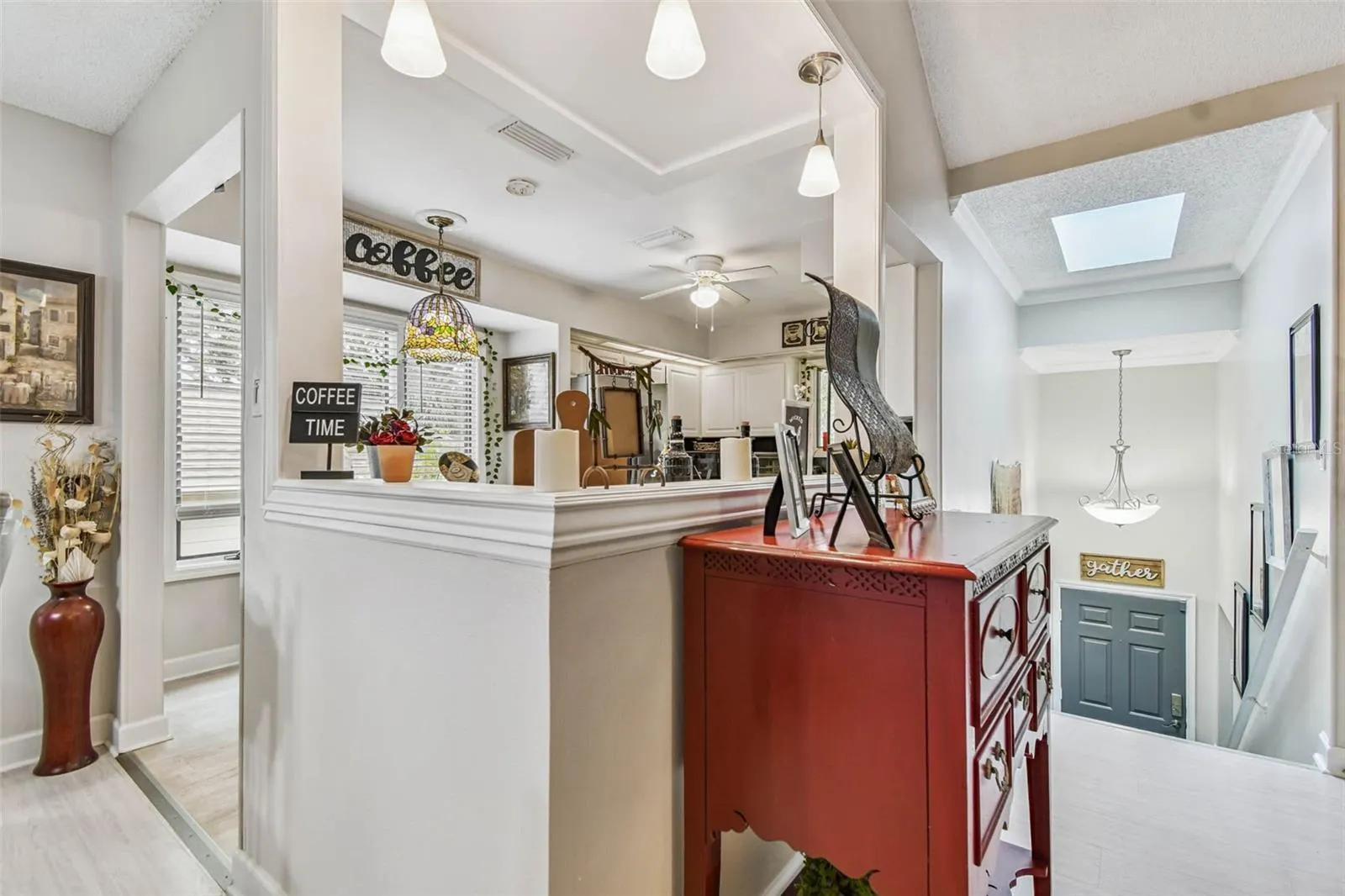 1011 S POINTE ALEXIS DR