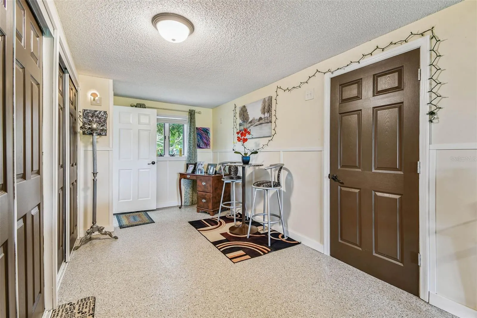 1011 S POINTE ALEXIS DR