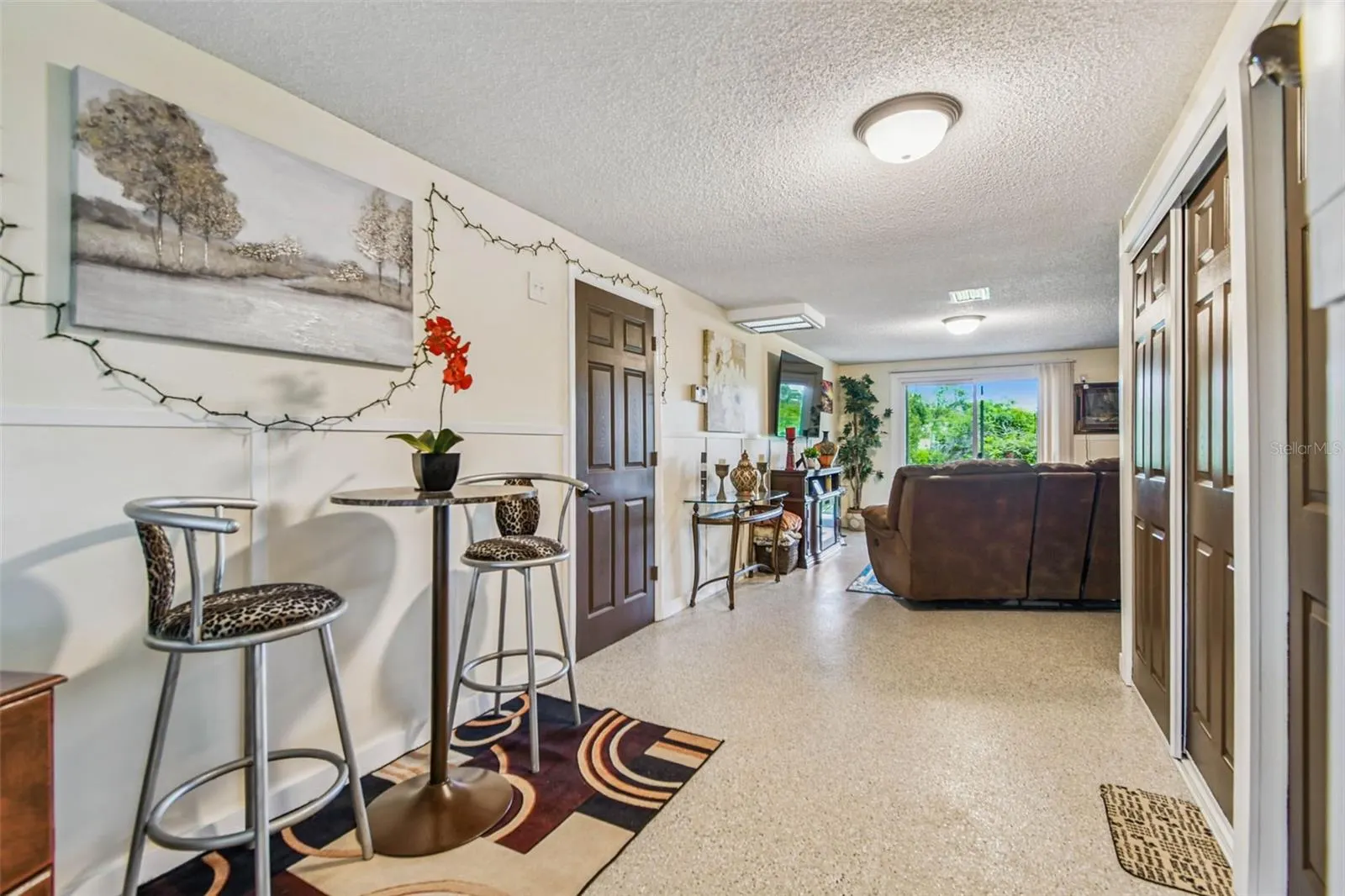 1011 S POINTE ALEXIS DR