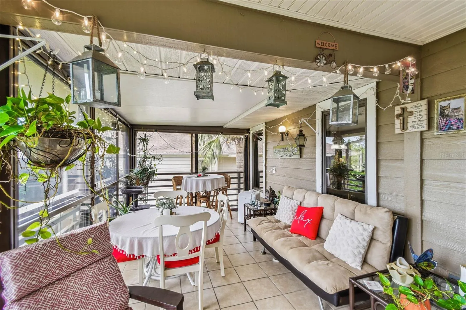 1011 S POINTE ALEXIS DR