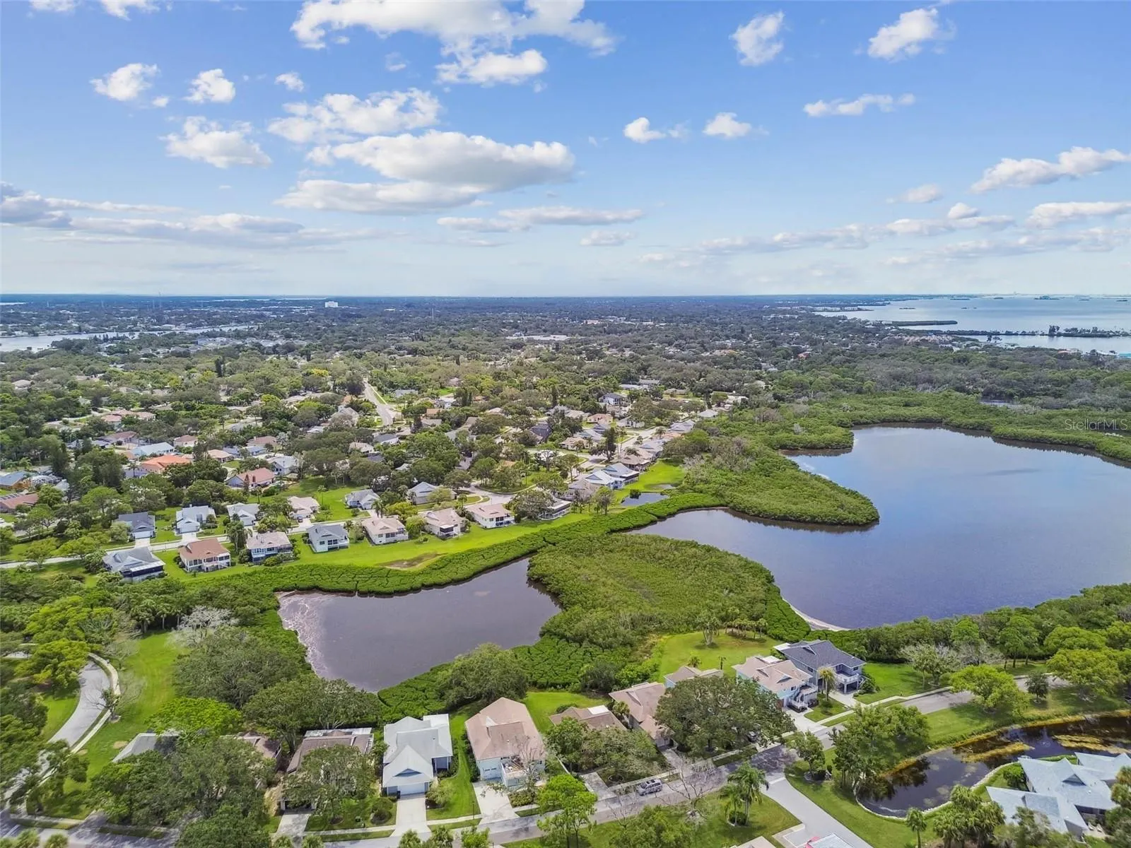 1011 S POINTE ALEXIS DR