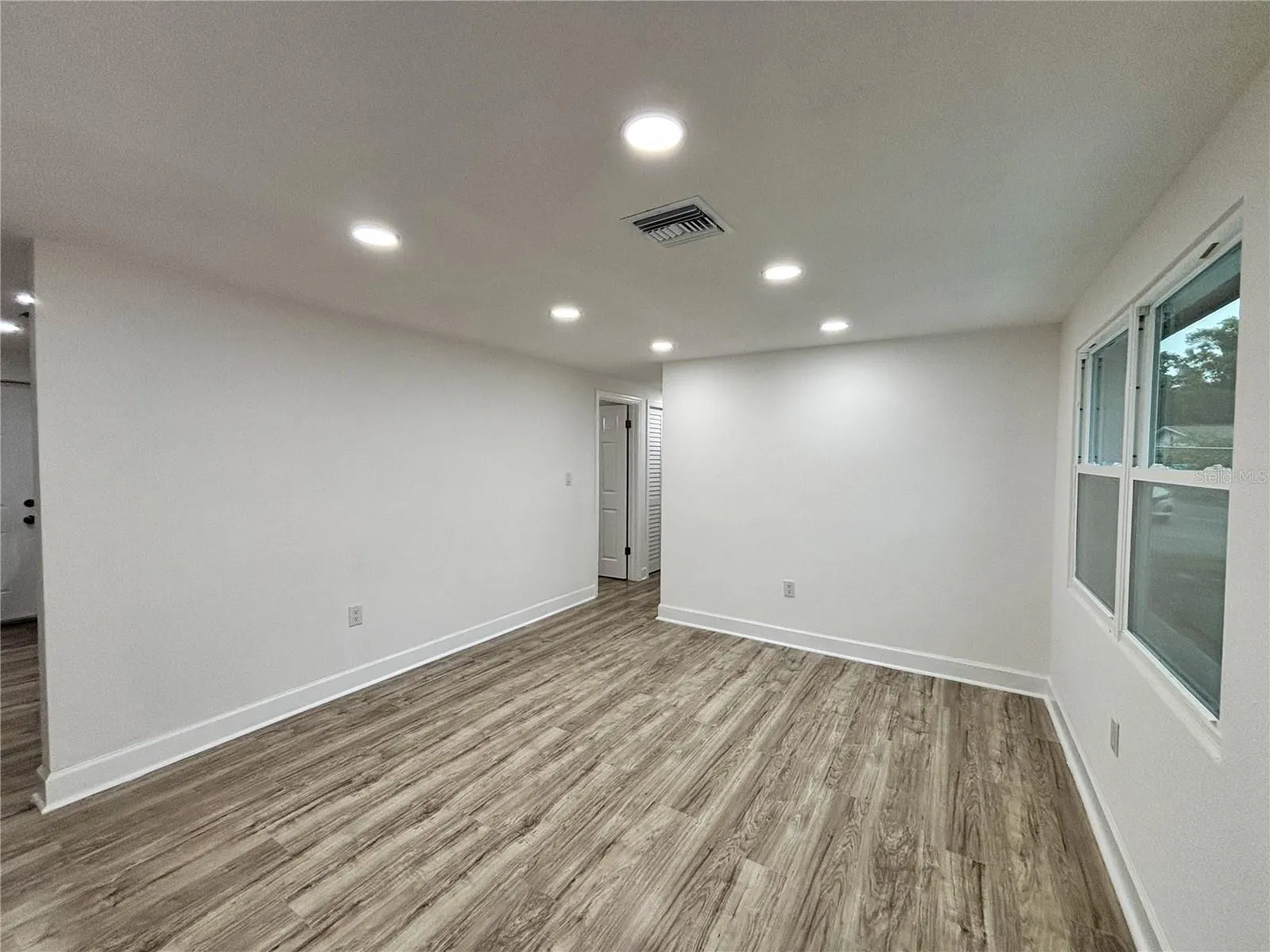 12049 132ND AVE
