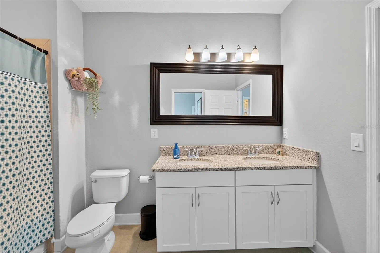 5227 ADMIRAL POINTE DR