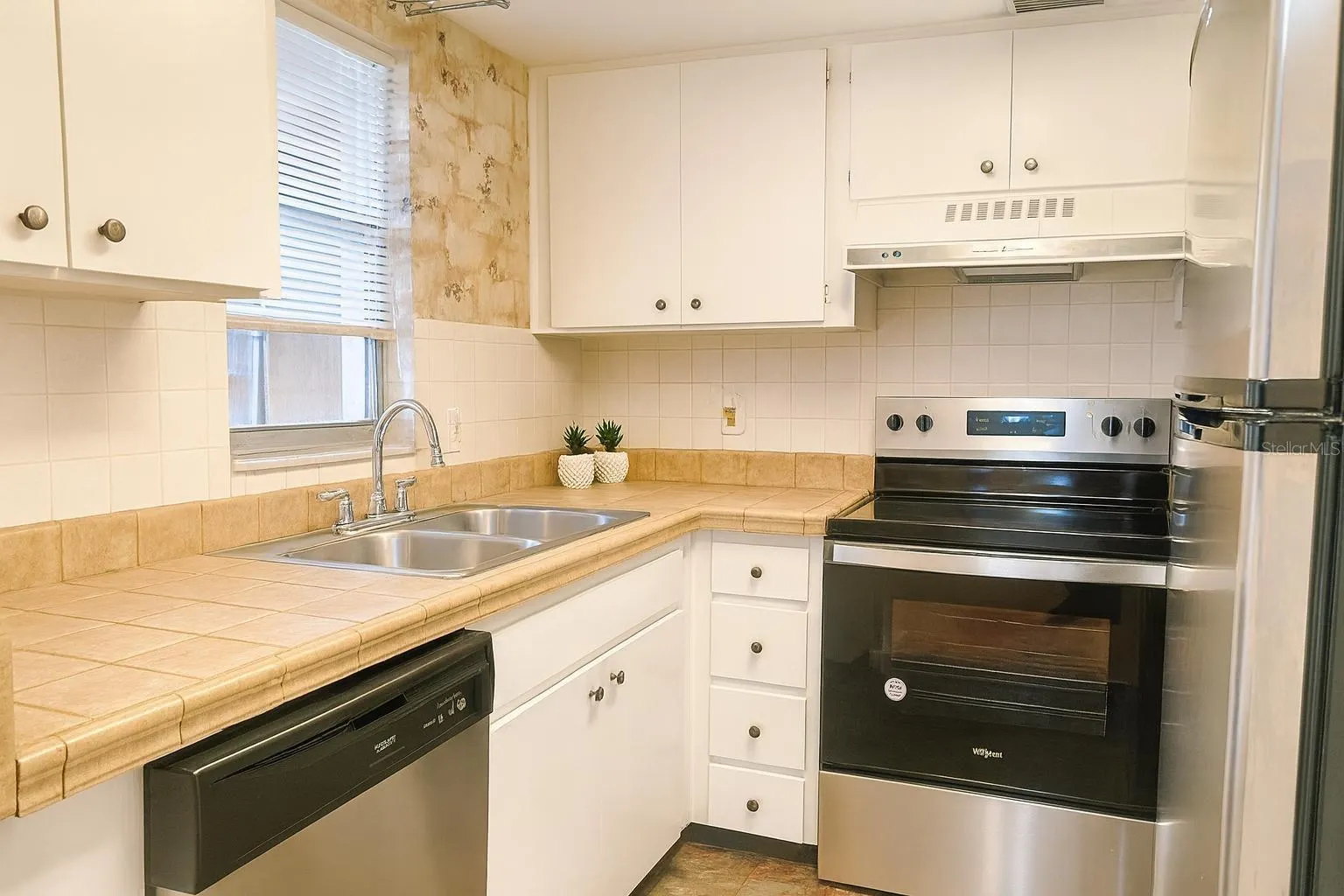 5154 TURQUOISE LN #207, #207