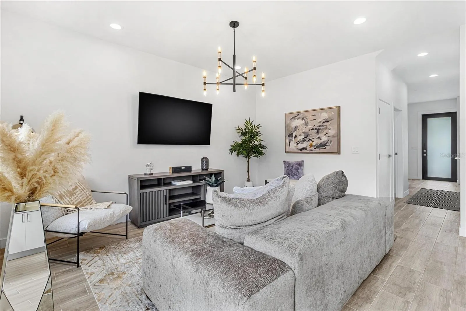 7507 GESUALDO CT