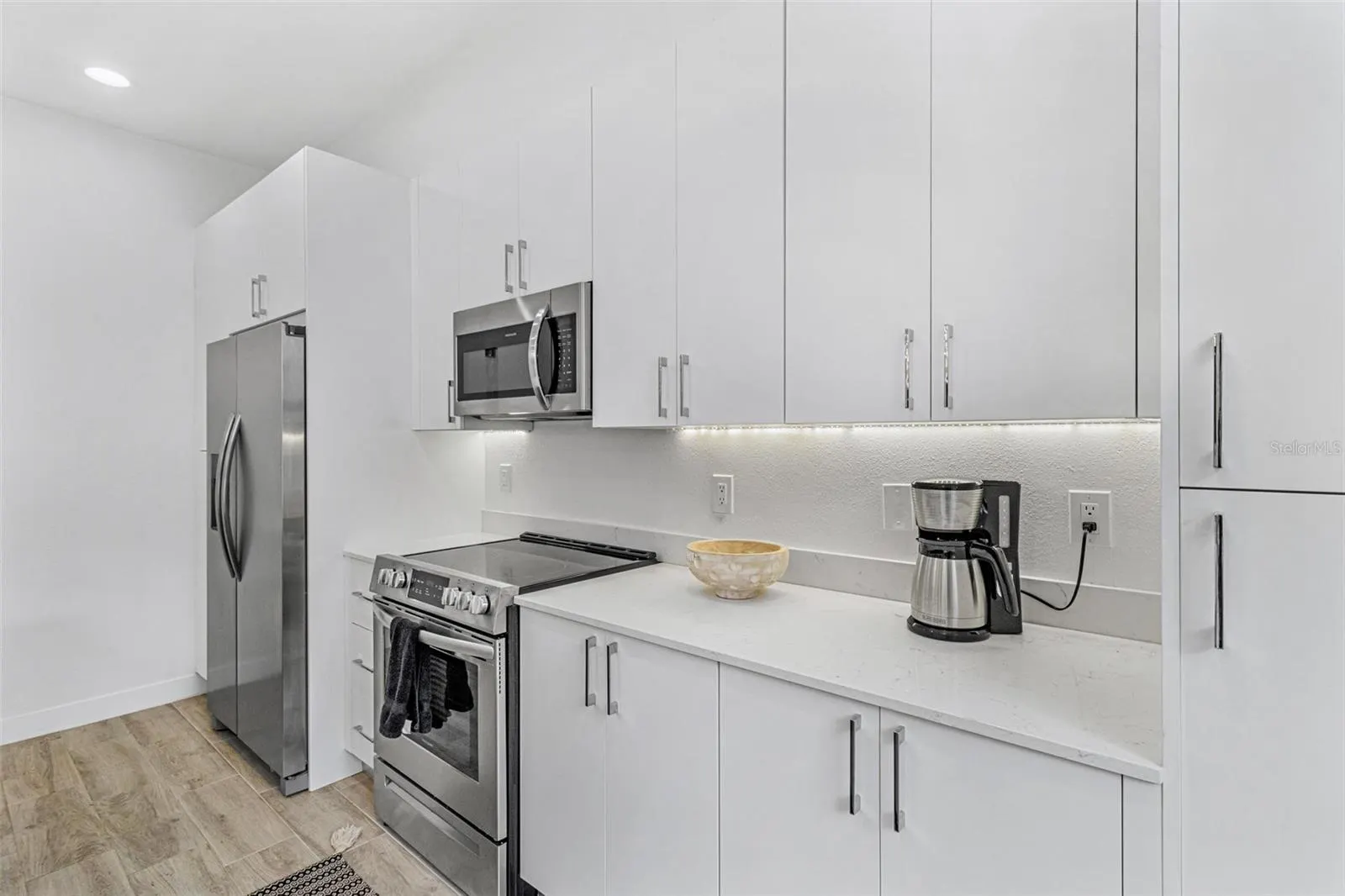 7507 GESUALDO CT