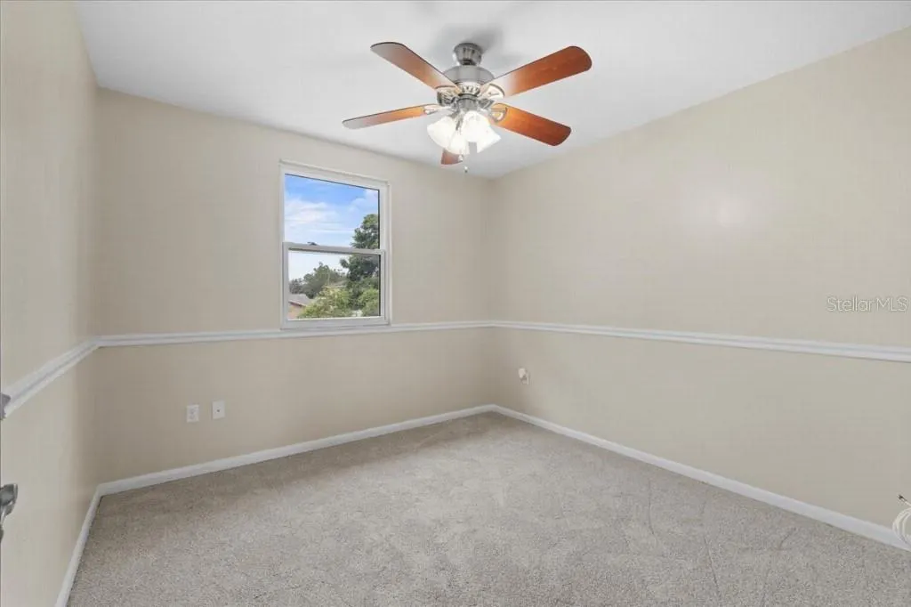 1710 DANA PL