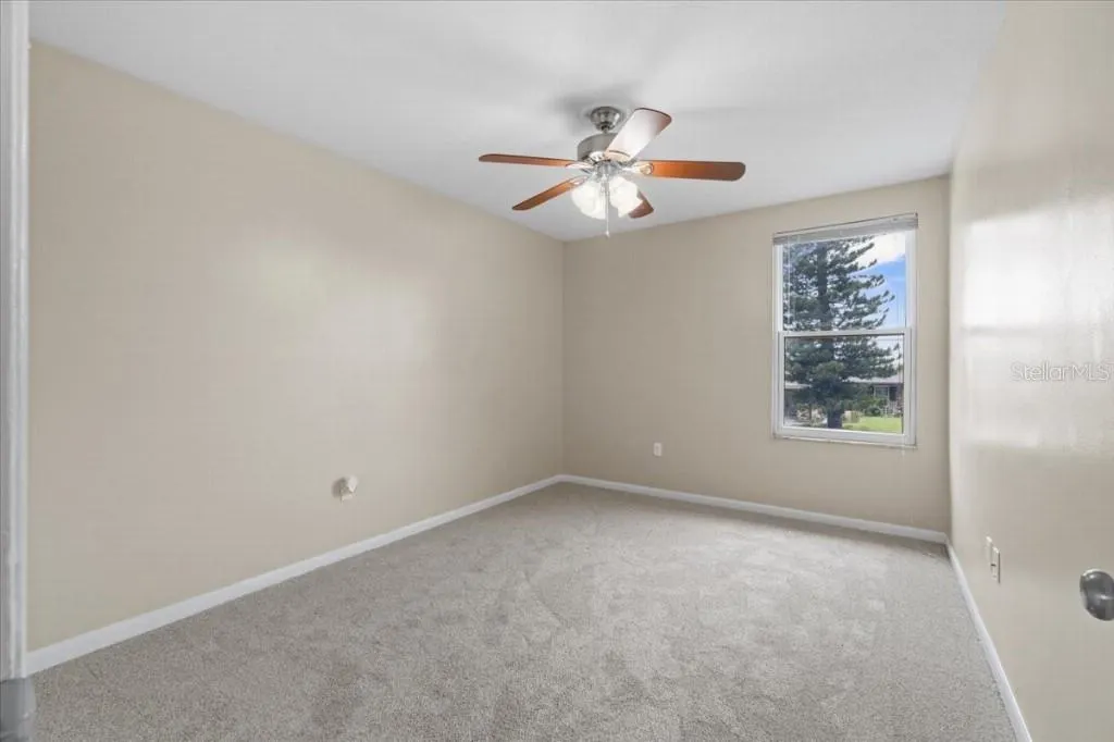 1710 DANA PL