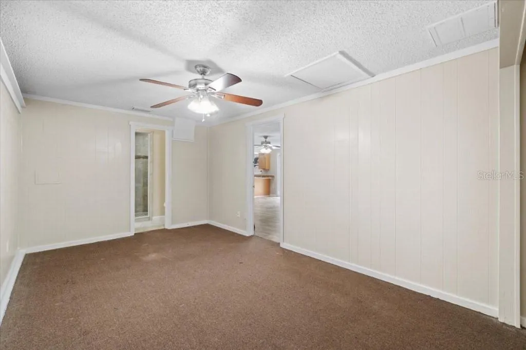 1710 DANA PL