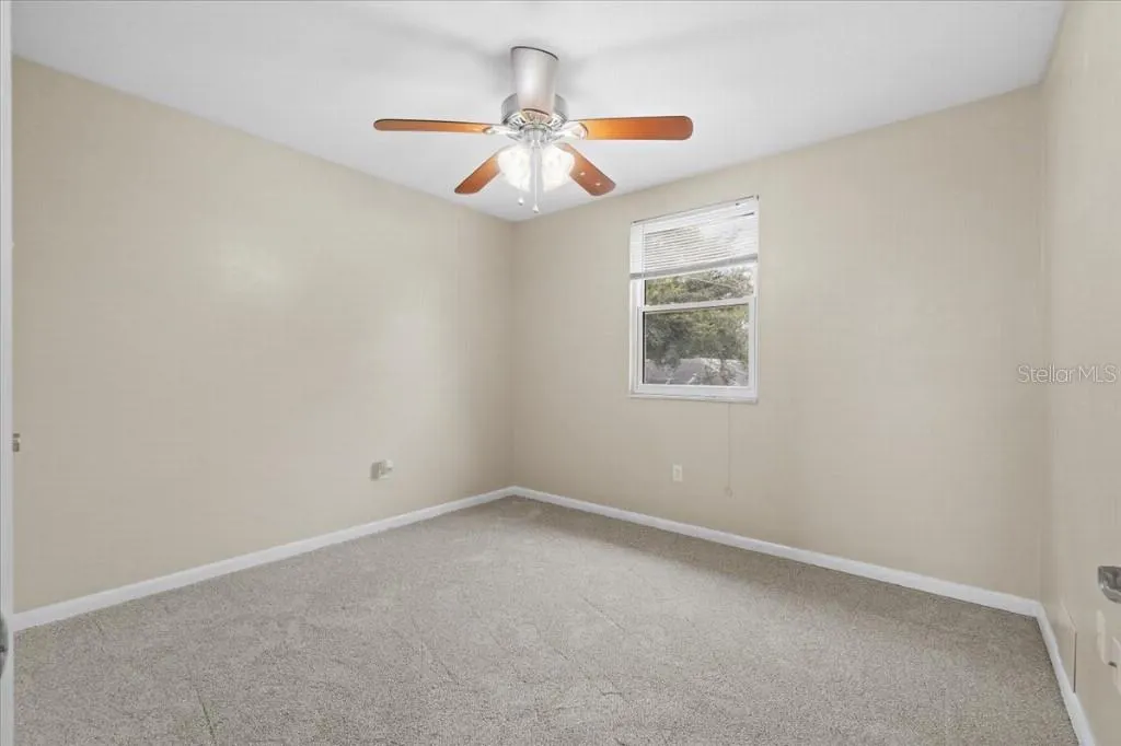 1710 DANA PL