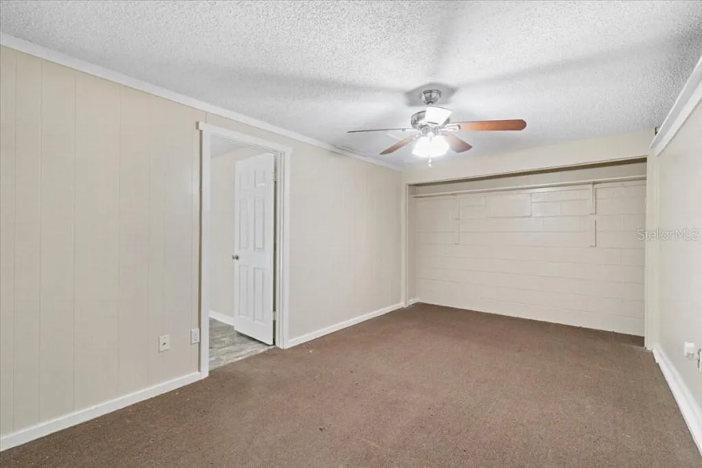 1710 DANA PL
