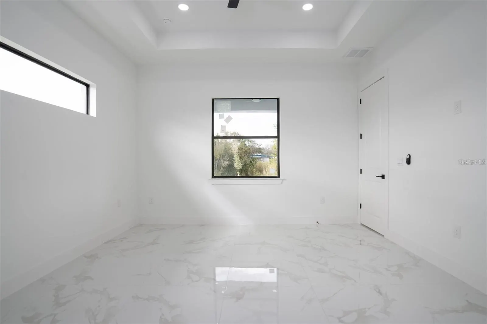 12 SE 17TH AVE