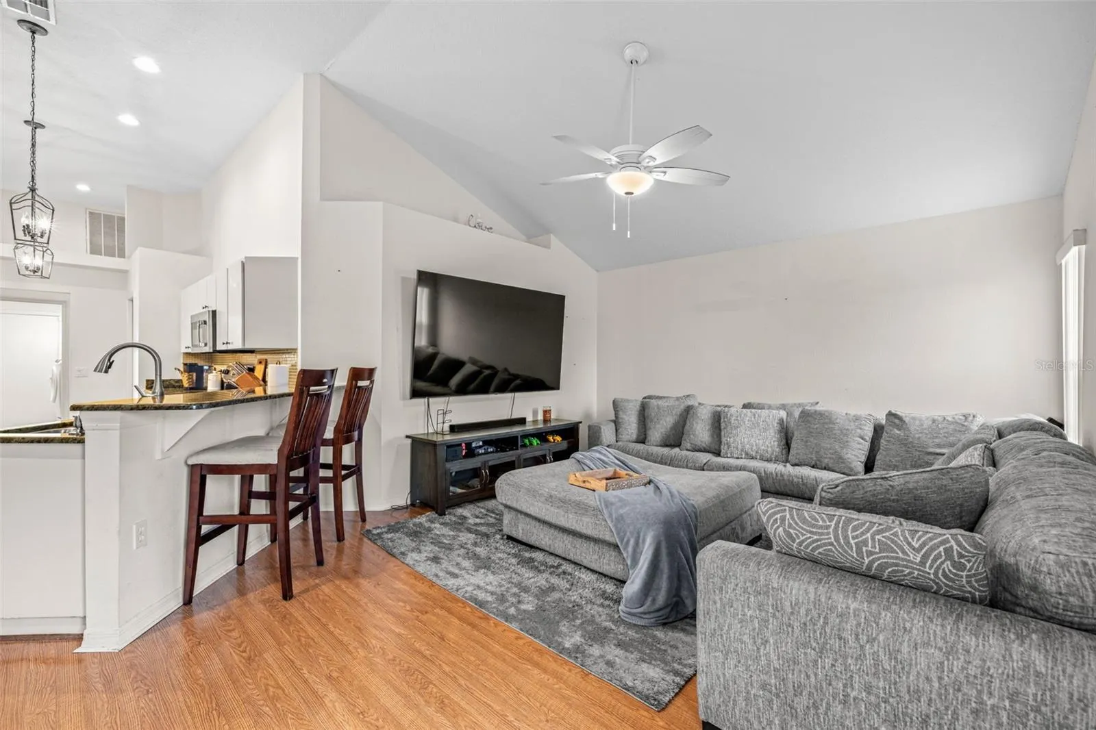 16521 LAKE HEATHER DR
