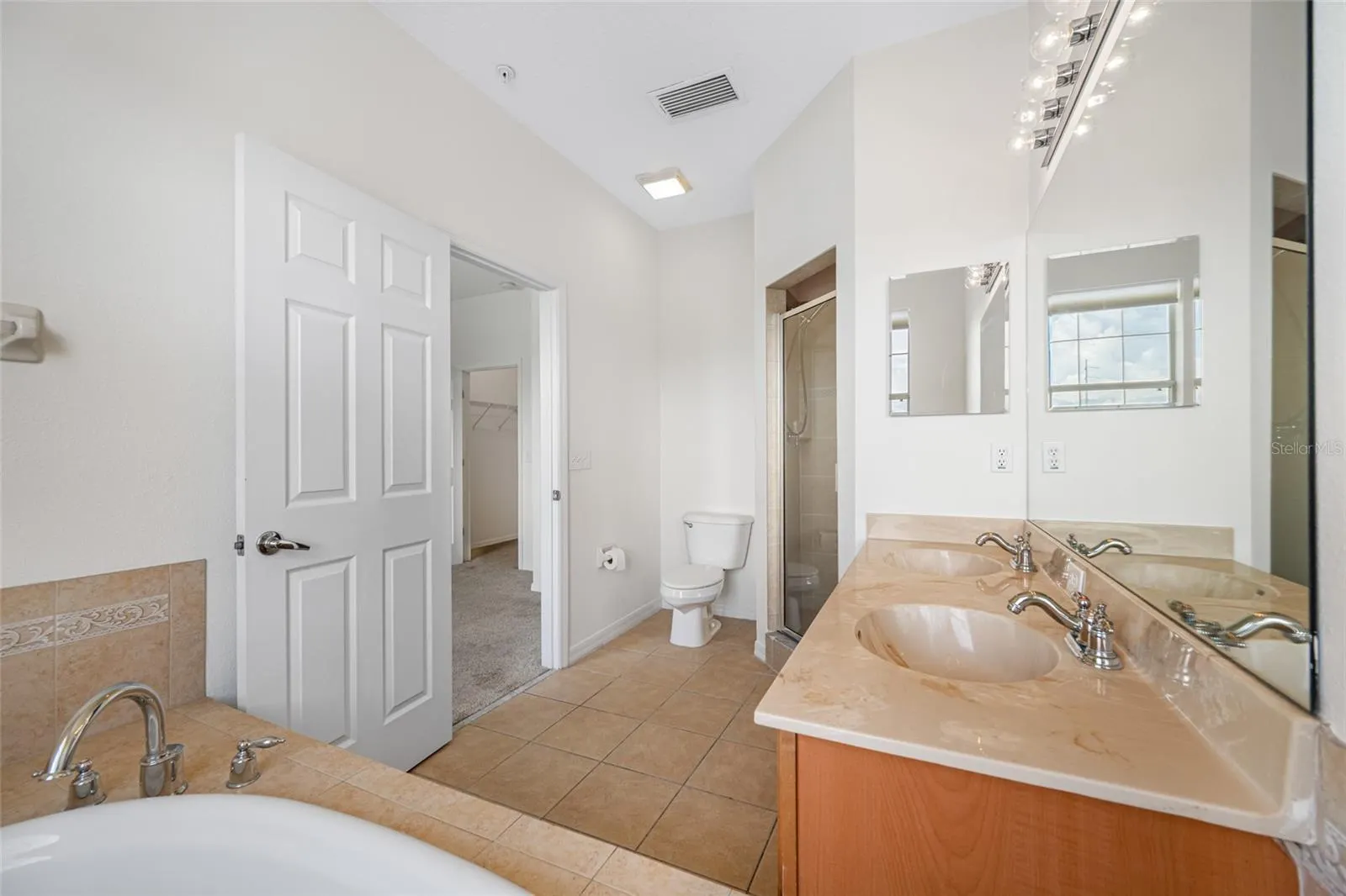 7125 102ND LN