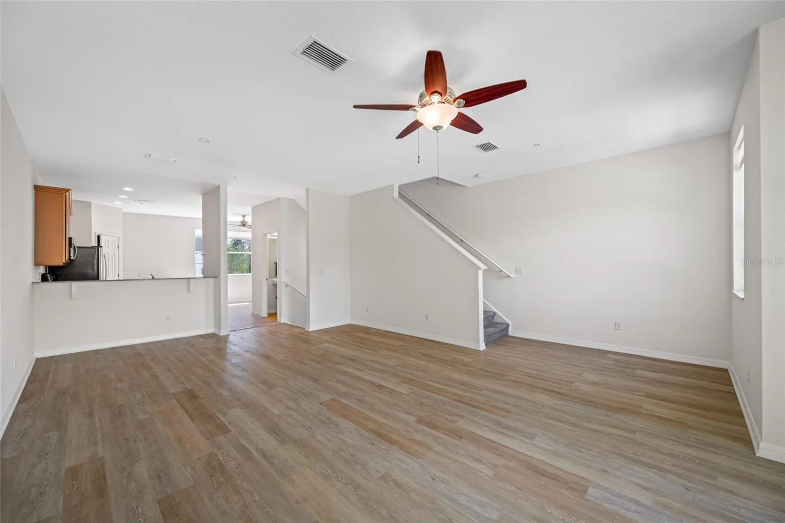 7125 102ND LN