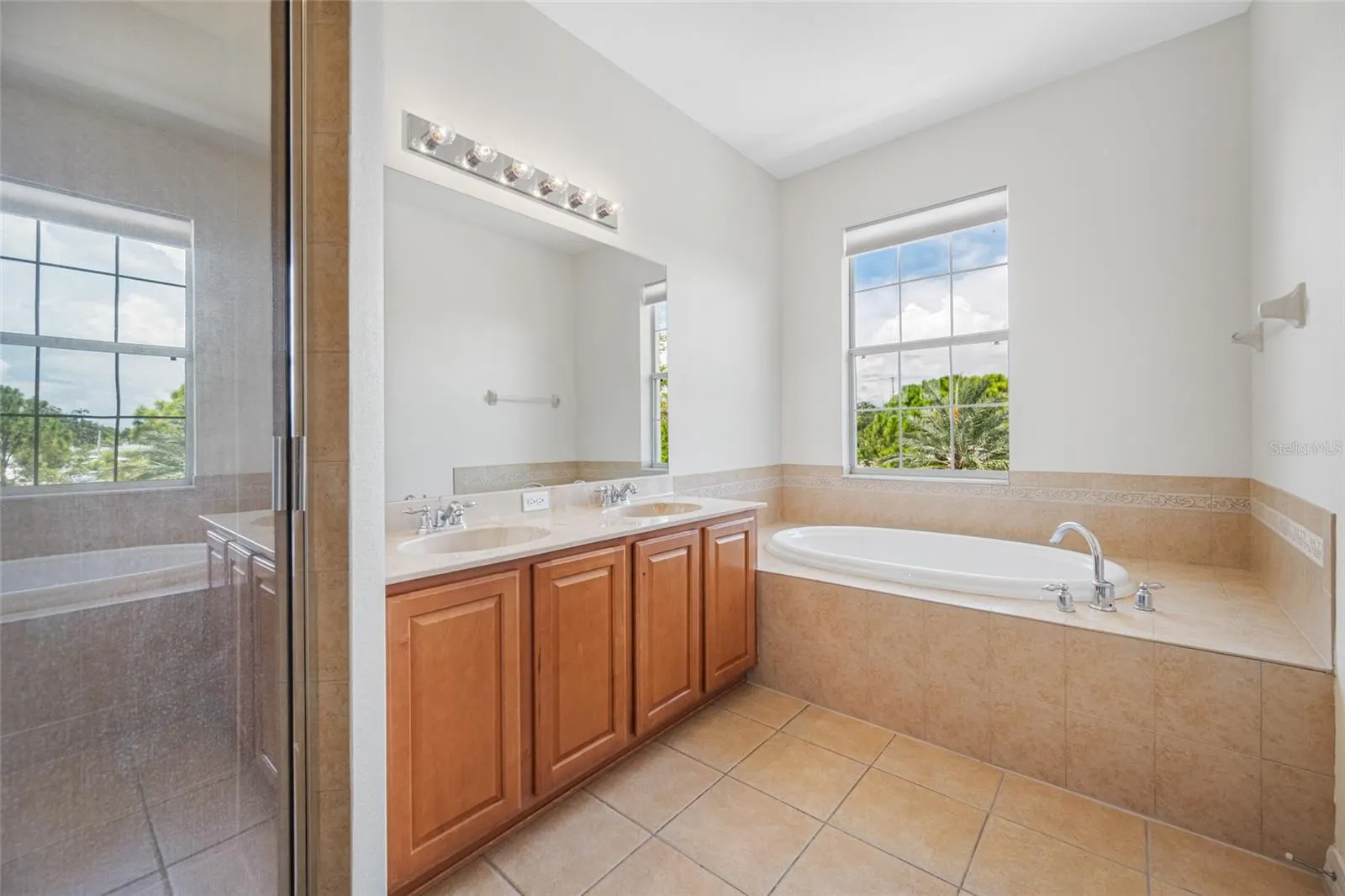 7125 102ND LN