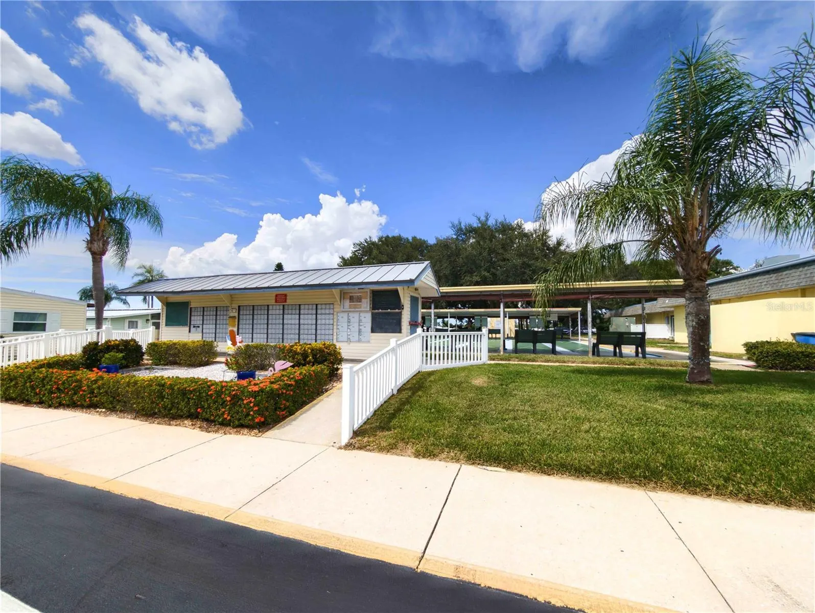 39820 US HWY 19 N #84, #84