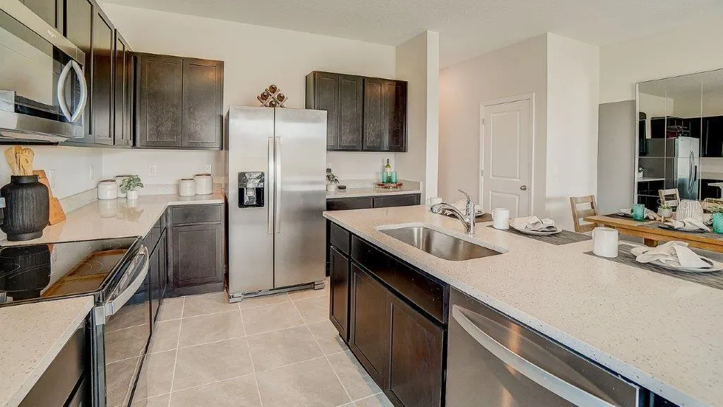 264 ROYAL SPOONBILL DR