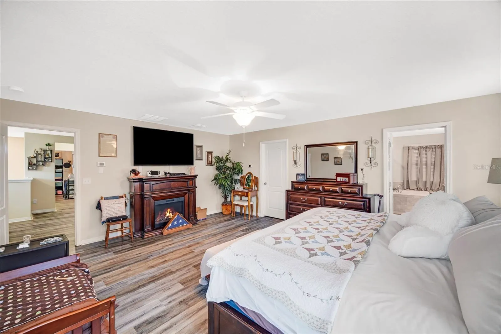 13405 WHITE SAPPHIRE RD