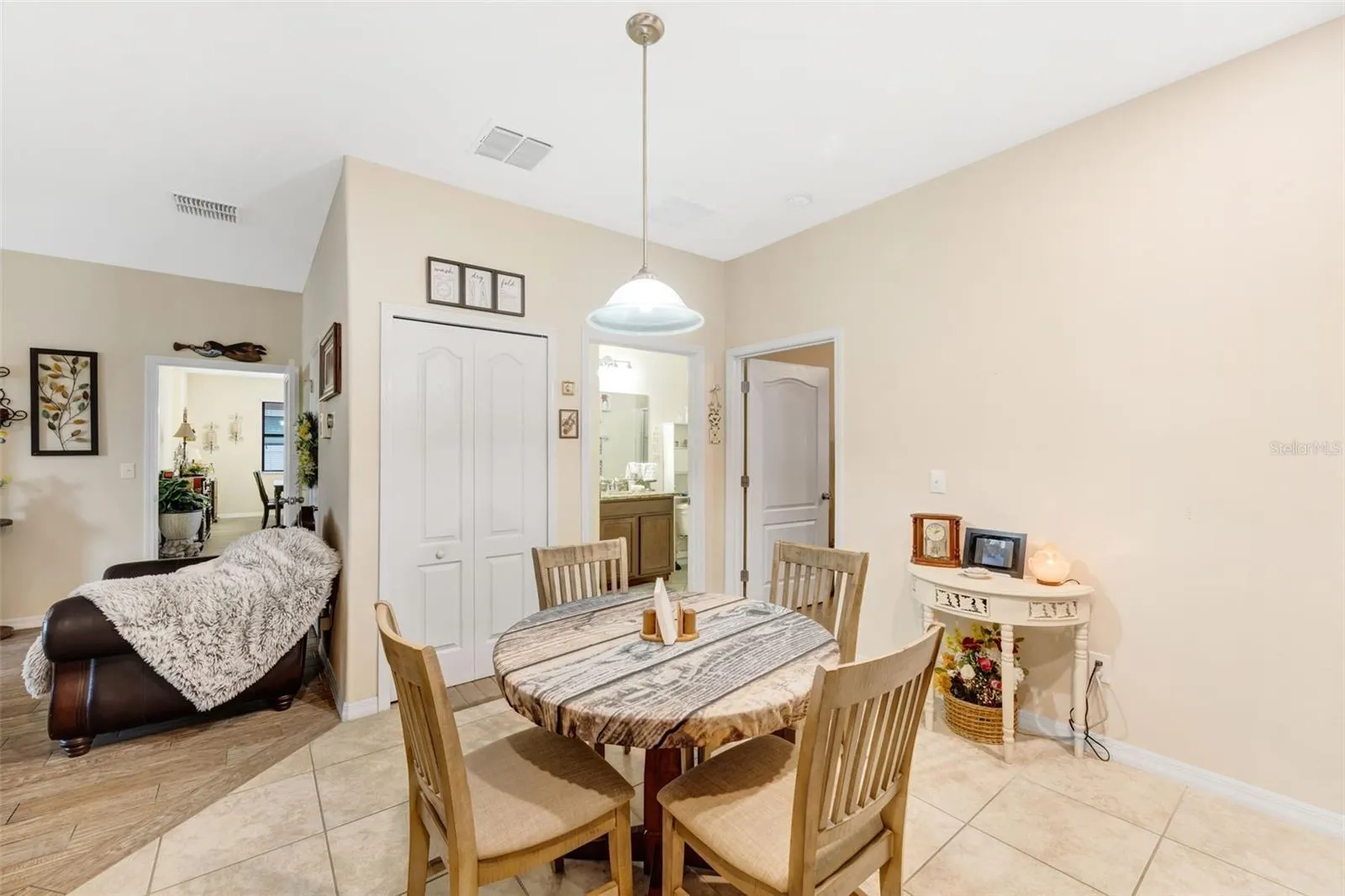 13405 WHITE SAPPHIRE RD