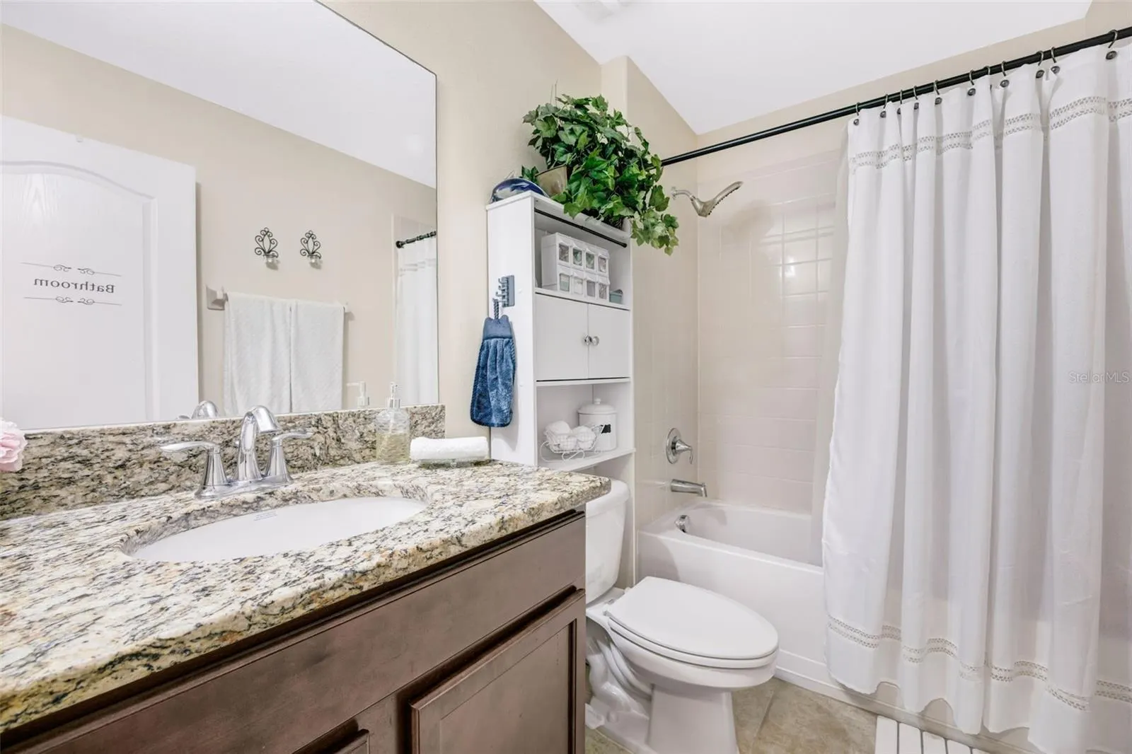 13405 WHITE SAPPHIRE RD