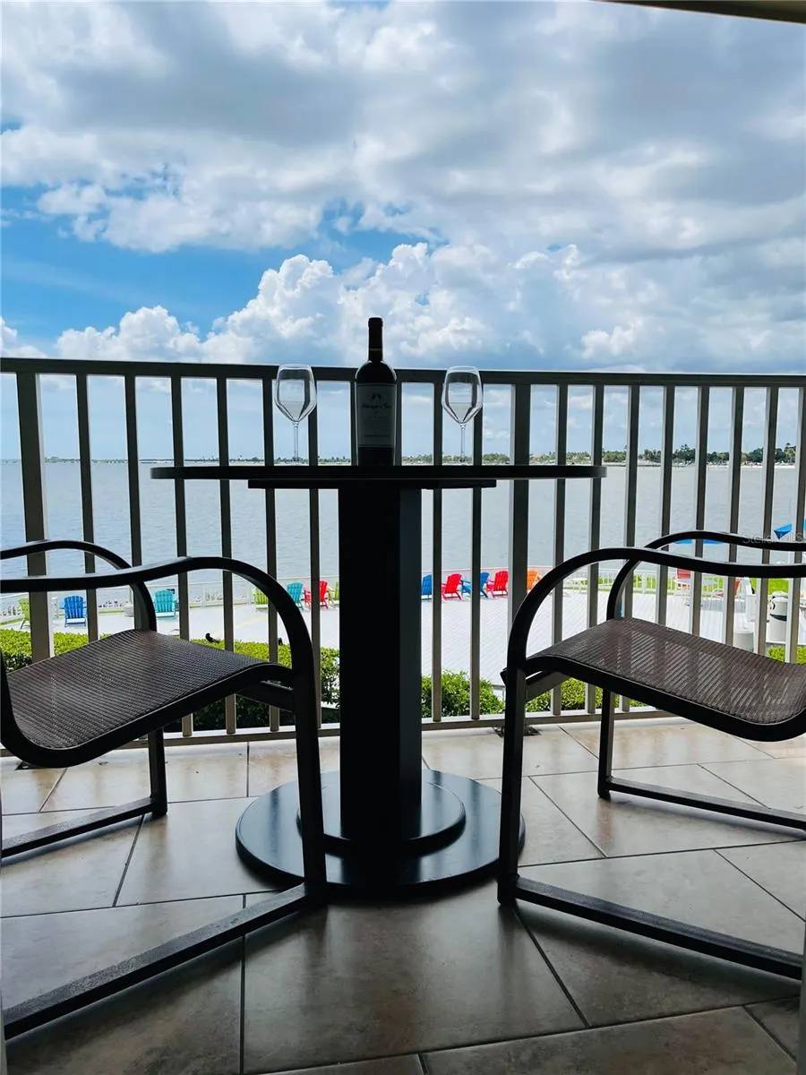 2506 N ROCKY POINT #228, #228