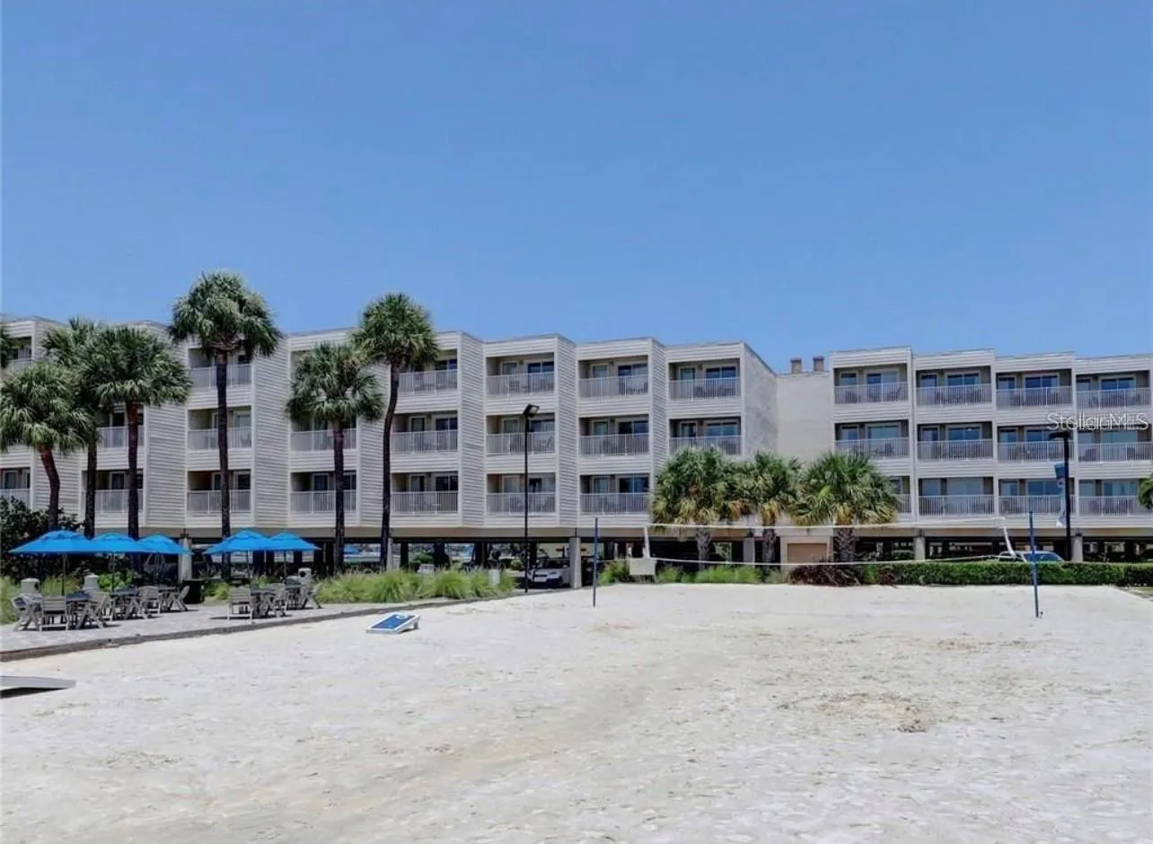 2506 N ROCKY POINT #228, #228