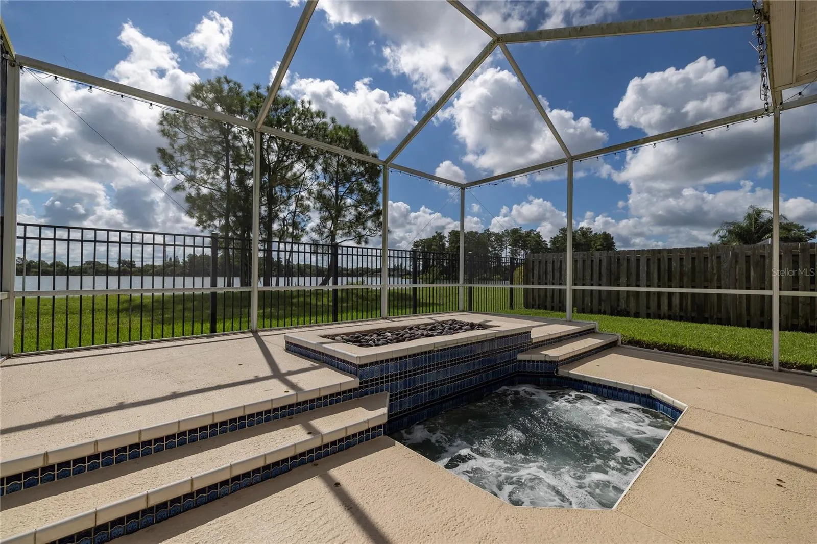9824 BAYBORO BRIDGE DR