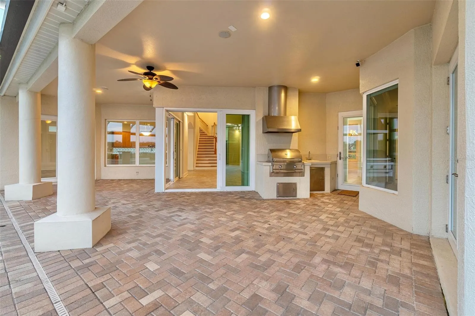10521 BERMUDA ISLE DR