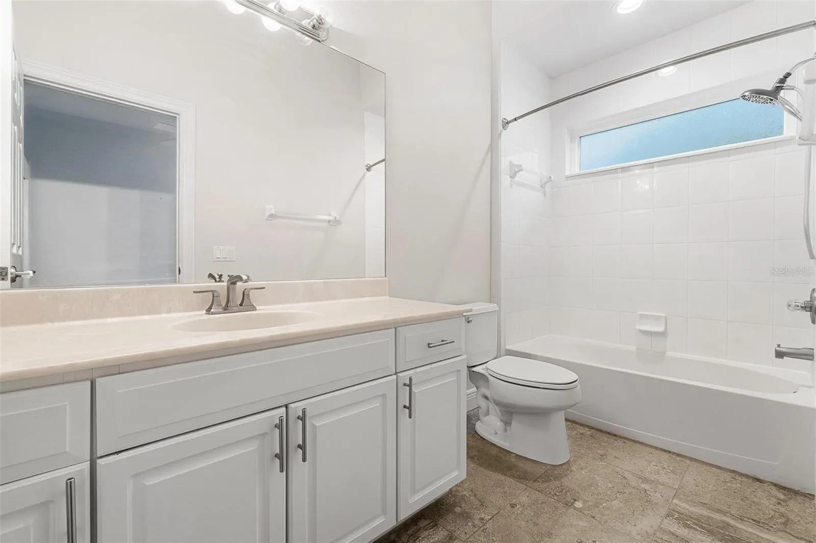 10521 BERMUDA ISLE DR