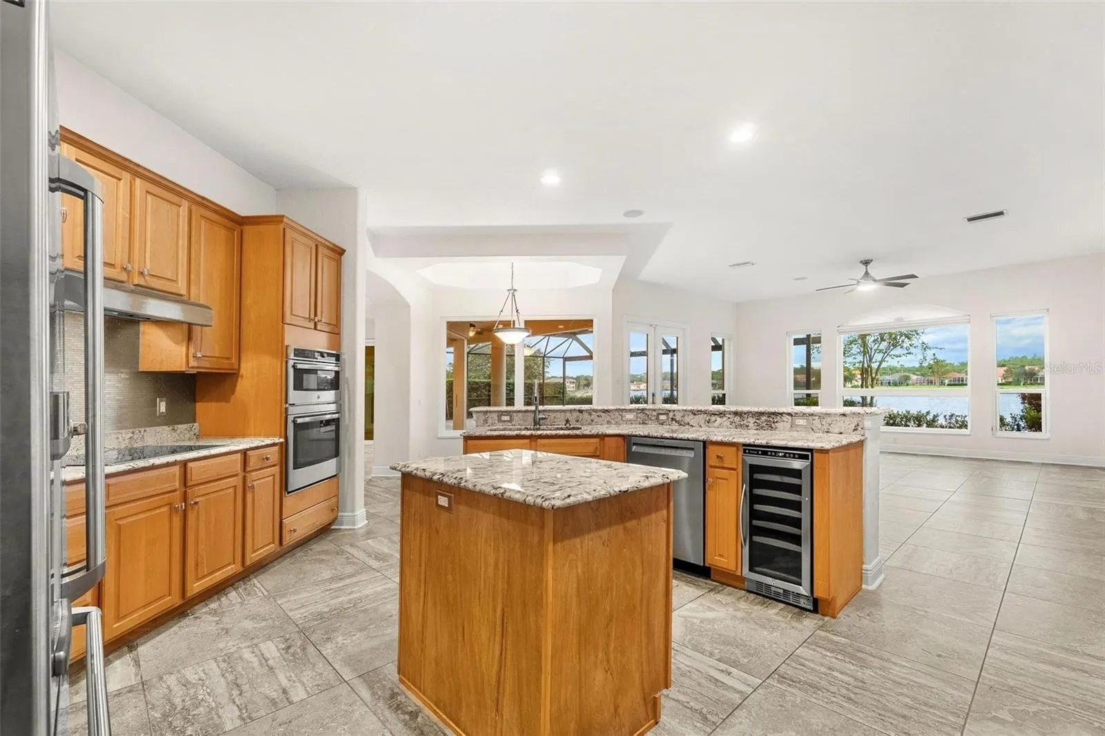 10521 BERMUDA ISLE DR