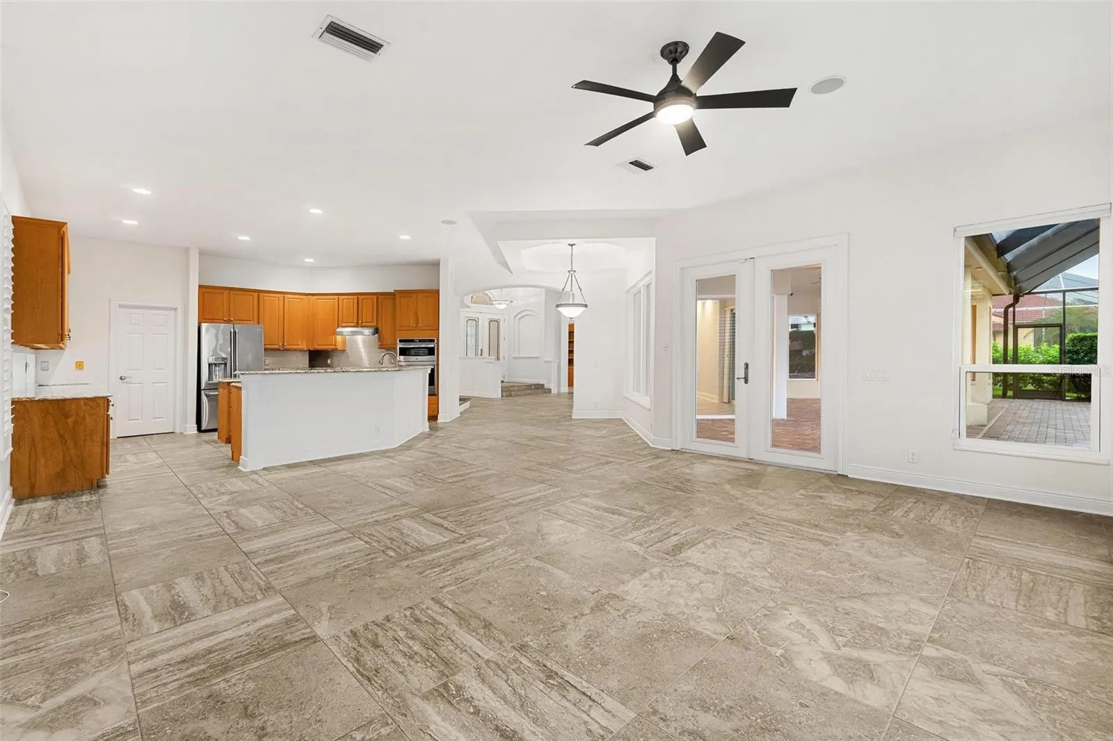 10521 BERMUDA ISLE DR