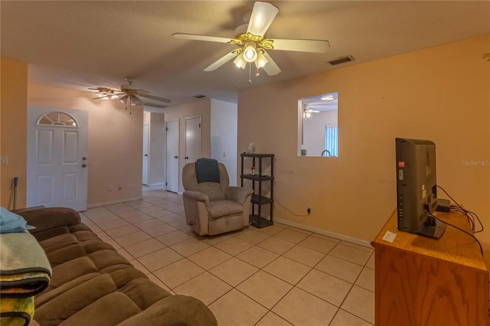 9349 EDISON RD