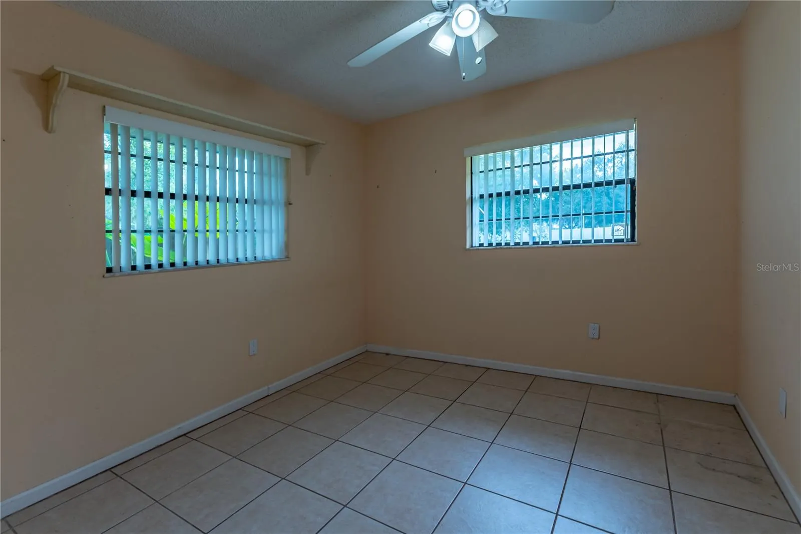 9349 EDISON RD